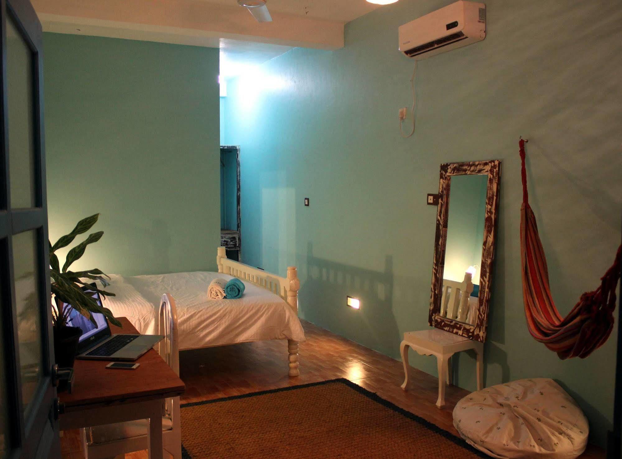 Bedspace Beach Унаватуна Екстериор снимка