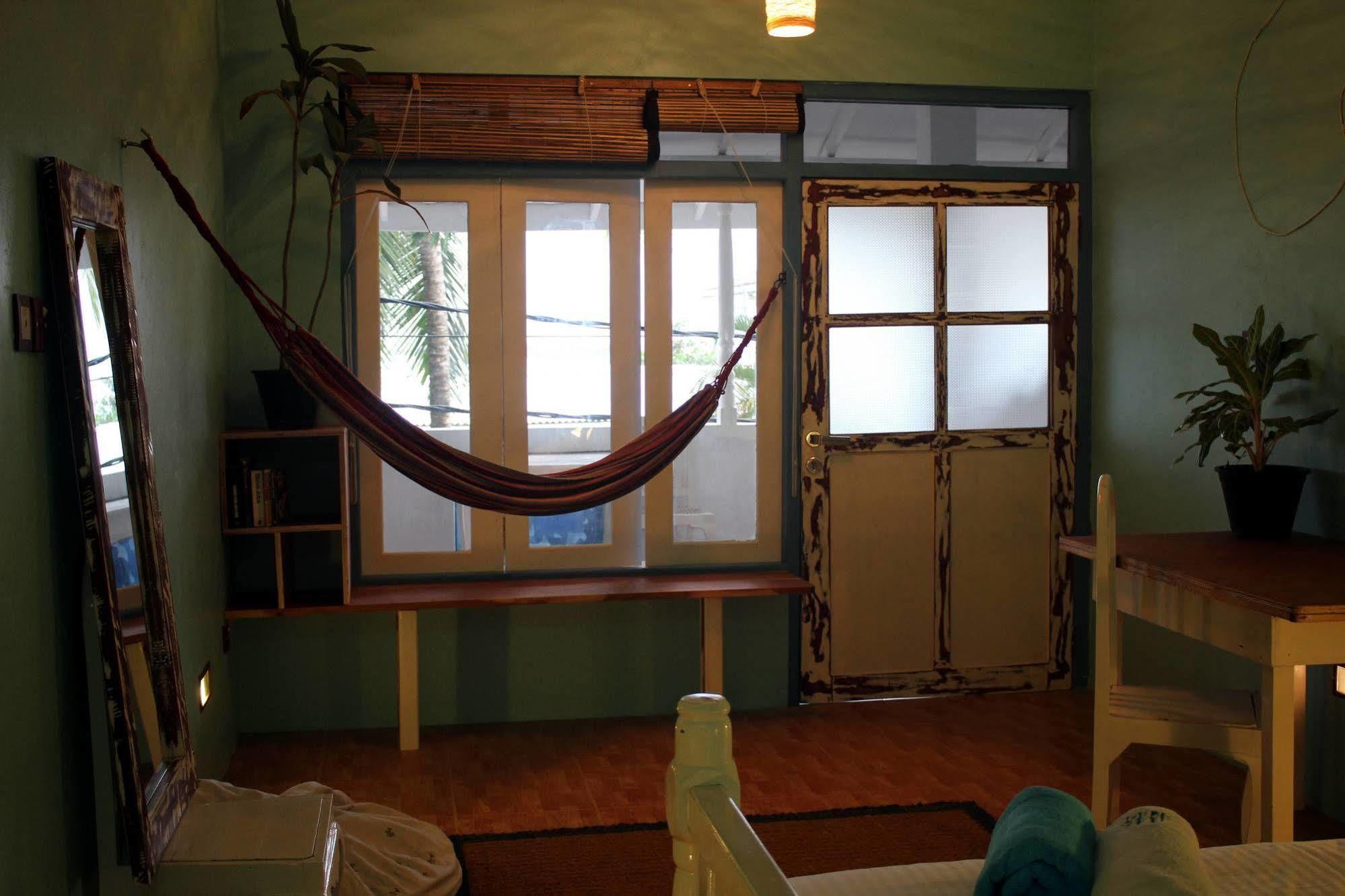 Bedspace Beach Унаватуна Екстериор снимка